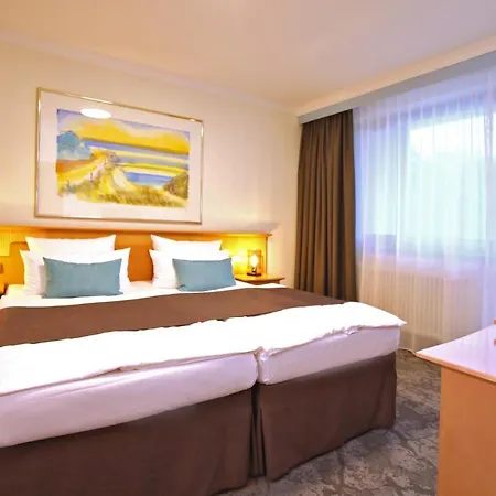 فندق Bernstein 4*